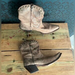 Tony Lama distressed brass Mardi Gras short boot